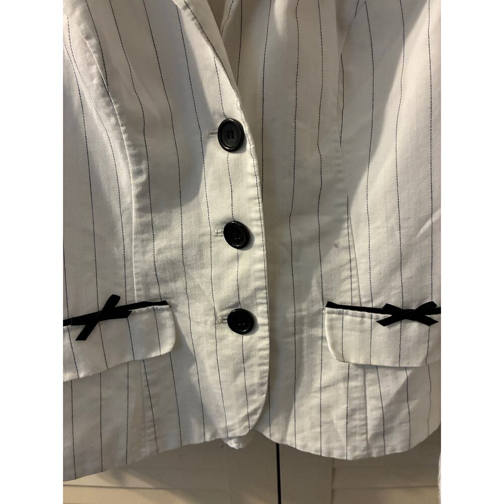 Speechless Blazer Vintage Y2K White Black Pin Stripe Black Buttons Accent Bow - Picture 5 of 9